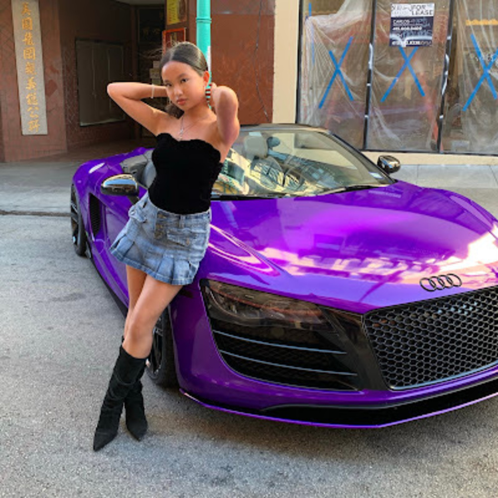 Meet your Posher, Anastasia